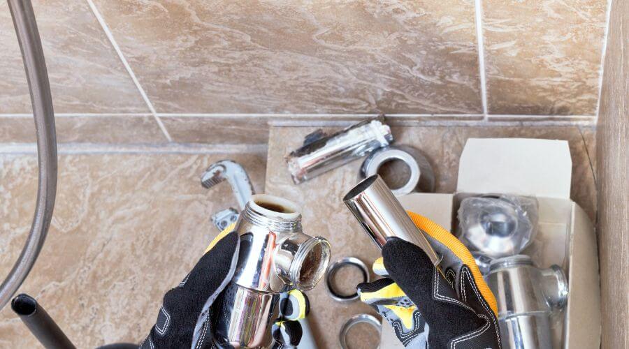 Professional gutter cleaning in Mabton, WA